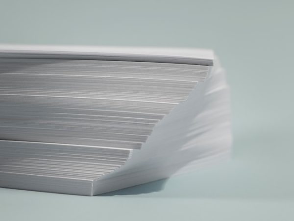 Qual a gramatura ideal para seus projetos? Descubra como escolher o papel offset